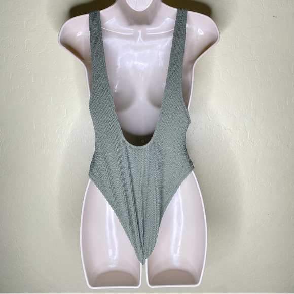 Aerie Shimmery Crinkle Birthday Scoop Cheekiest One Piece Swimsuit Green Size M - Picture 8 of 16